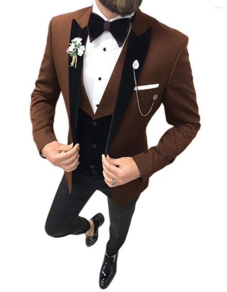 Erkekler Moda Kahverengi Erkekler İnce Fit 3 Parça Balo için Resmi Elbise 2023 Erkek Düğün Smokin (Ceket Yelek Siyah Pantolon)