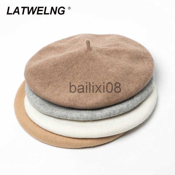 Geizige Krempe Hüte Mode Frauen Woolen Berets Damen Bunte Flache Baskenmütze Hut Herbst Winter Künstler Hüte Großhandel J230802