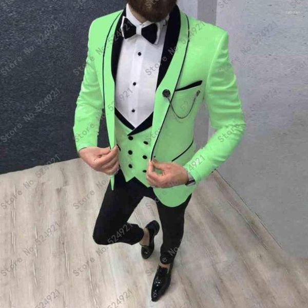 Abiti da uomo Custom Made Groomsmen Scialle Risvolto Smoking dello sposo Verde lime Nero Uomo Matrimonio Uomo (Giacca Pantaloni Papillon Gilet) C642