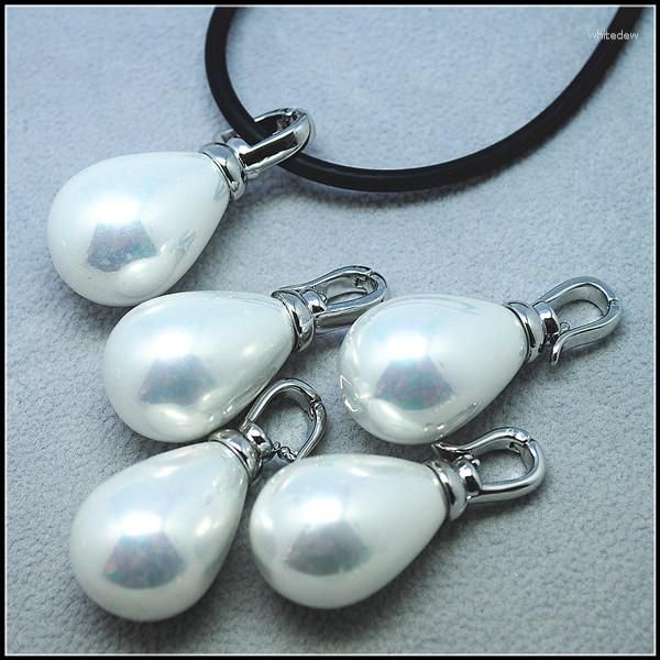 Anhänger Halsketten 1PC Shell Anhänger Weiße Farben Synthetische Perlmutt Perlen Verkauf DIY Handwerk Zubehör
