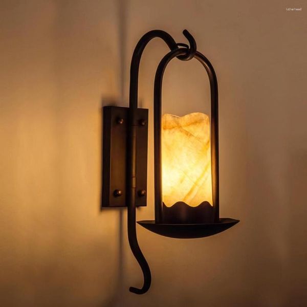 Lampade da parete American Country Retro Background Fixture Simple Creative Garden Nordic Scale Corridoio Luci in ferro battuto