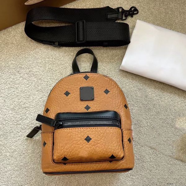 Высококачественные кожаные рюкзак сумки женская модная ретро рюкзаки дизайнерские мини -школьные сумки изысканные школьные сумки изысканные печатные буквы повседневные маленькие спины стиль