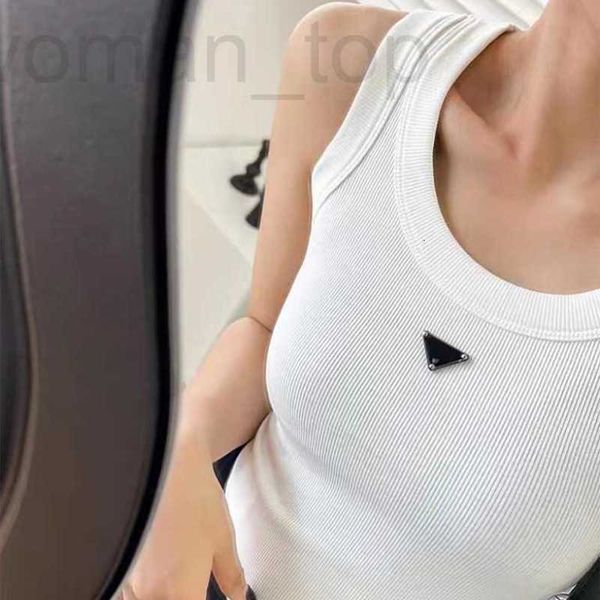 Women's Tanks Camis Designer La versione corretta della nuova canotta a costine lavorata a maglia primavera/estate 2023 della famiglia P con marchio a triangolo