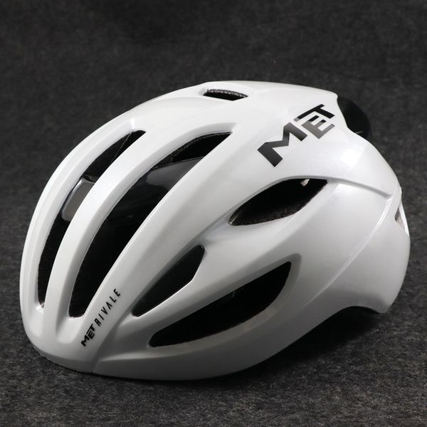 Caschi da ciclismo MET Rivale Casco da bicicletta Ultralight Road Bike Racing Sport all'aria aperta Mountain Women And Men Riding Cappelli 230801