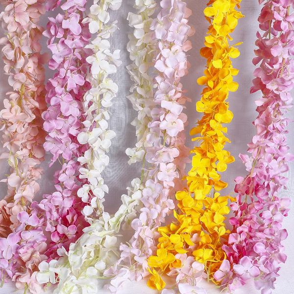 Fiori decorativi 1M Fiore di orchidea artificiale Stringa di glicine di seta Ghirlanda di vite per decorazioni di arco per feste di eventi di nozze Appeso a parete per la casa