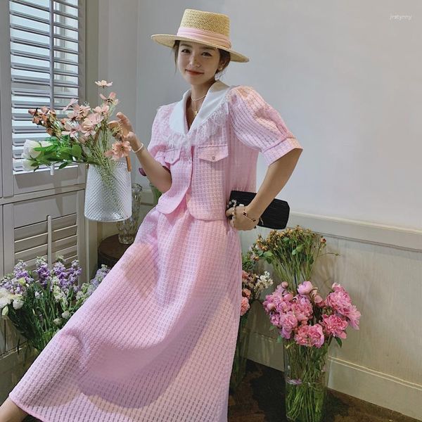 Рабочие платья модные элегантные розовые два куска 2023 летние женщины кружевные сплайсированные стройные с коротким рукавом корейский стиль рубашка Длинные юбки S925
