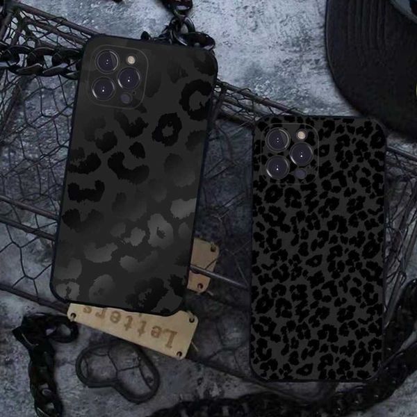 Capas de telefone celular Leopard Print Black Phone Case para iPhone 14 11 12 13 Mini Pro XS Max Capa 6 7 8 Plus X XR SE 2020 Funda Shell L230731