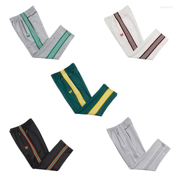 Pantaloni da uomo 2023 Needles Gym Track Uomo Donna Green Stripe AWGE Pantaloni High Street con farfalla ricamata viola