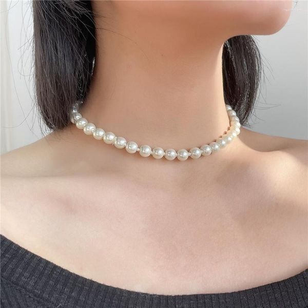 Girocollo Moda Elegante Collana di perle Collane d'imitazione bianche semplici Accessori per gioielli da sposa da donna Regalo per feste