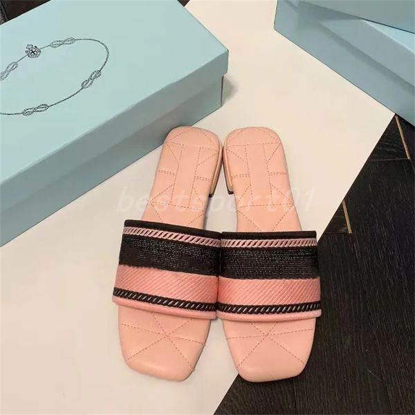 Luxurys Designer Ayakkabı Kadınlar Slaytlar Şeker Terlik Kadın Ev Flip Flops Sıradan Sandalet Yaz Deri Dal Slayt Kauçuk Klasik Klasik Sliders P Marka terlik L3