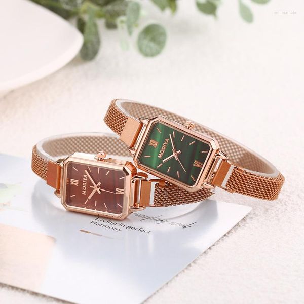 Relógios de pulso 2023 Relógios femininos Moda Quadrado Senhoras Quartzo Conjunto de pulseiras Mostrador verde Simples Malha de ouro rosa Luxo