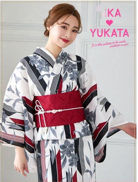 Abbigliamento etnico Kimono giapponese Yukata Stile tradizionale femminile Tessuto in puro cotone Japan Travel Po Fashion
