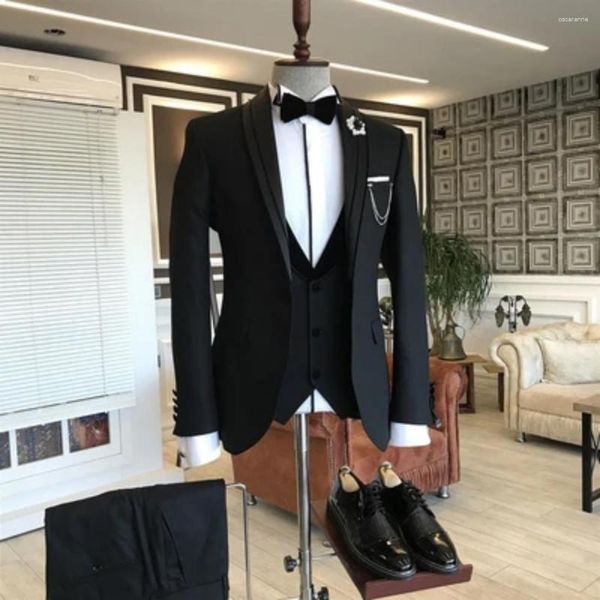 Herrenanzüge Gut geschnittener 3-teiliger schwarzer Hochzeitsanzug mit Schalkragen und Slim-Fit-Bräutigam-Smoking (Jacke, Weste, Hose), formelles Outfit für Herren