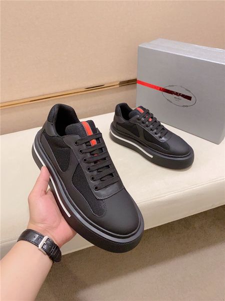 Scarpe da ginnastica casual da uomo firmate Scarpe da corsa alla moda esplosiva Tendenza comoda all'aperto Scarpe da ginnastica maschili versatili traspiranti primavera estate