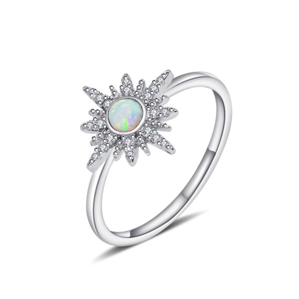 Hot S925 Sterling Silver Australian Gem Set Diamond Ring Anello da donna con opale stella semplice europeo e americano