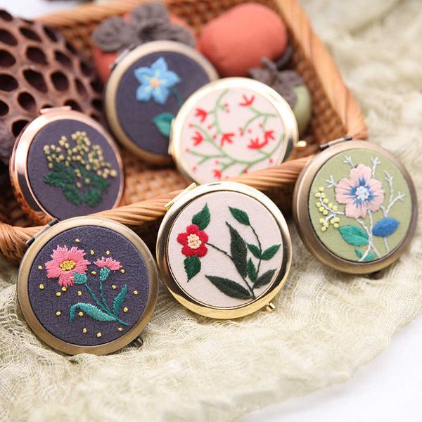 Produkte im chinesischen Stil Liebe DIY Mirror Stickerei Blumen Make -up Handarbeit Handarbeit Nadel Arbeit Cross Stich handgefertigtes Nähkunsthandwerk