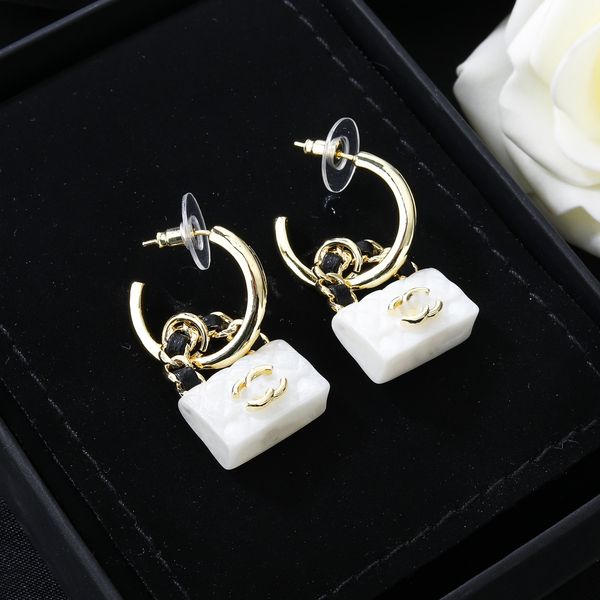 herzförmige Ccity Neueste Frau Ohrstecker Luxus Designer Schmuck Damen Klassiker C Logo Creolen Modeaccessoires 567523