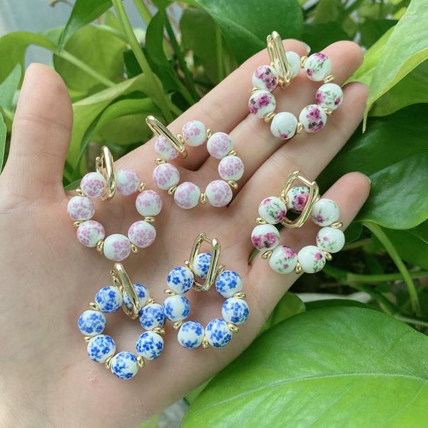 Ciondola gli orecchini gioielli all'ingrosso pietra naturale stile cinese etnico fiore blu perline in ceramica design orecchino perlina rotonda