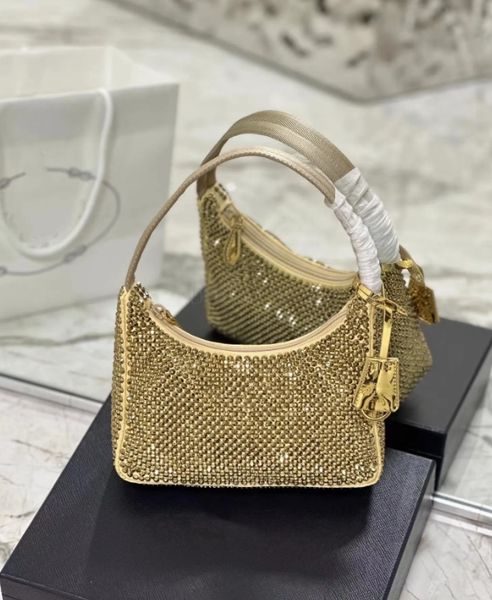 Tasarımcı Çanta Crystal Hobo Çanta Naylon Kadın Omuz Çantası Crossbody Çanta Tatbikat Klasik Tote Çanta Tatbikat Under Emferi Çanta 8 Renk