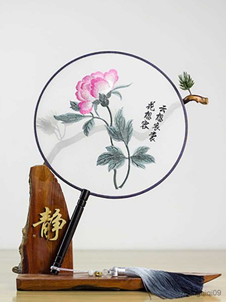 Produtos de estilo chinês bordado antigo chinês redondo ventilador de mão tradicional palácio dança Hanfu fã para presente de casamento decoração de casa R230804