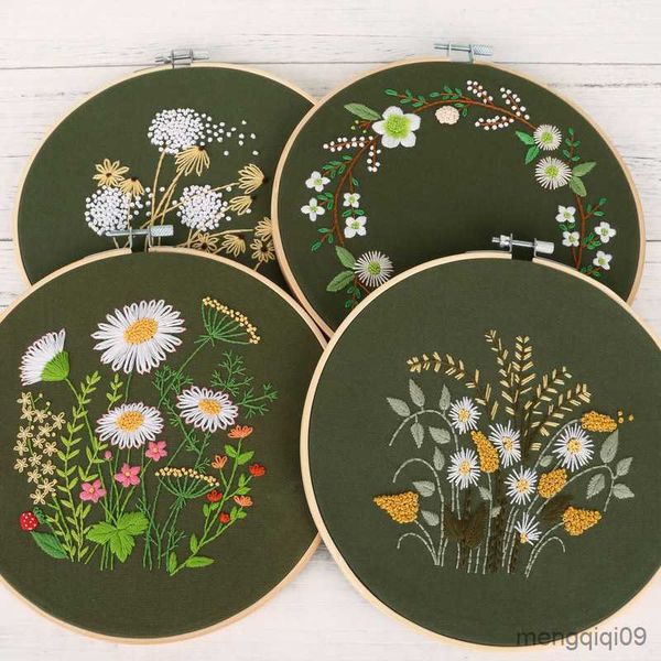 Chinesische Stilprodukte Chrysanthemen Löwenzahn Stickerei DIY Handarbeit Blühende Handarbeit für Anfänger Kreuzstich R230804