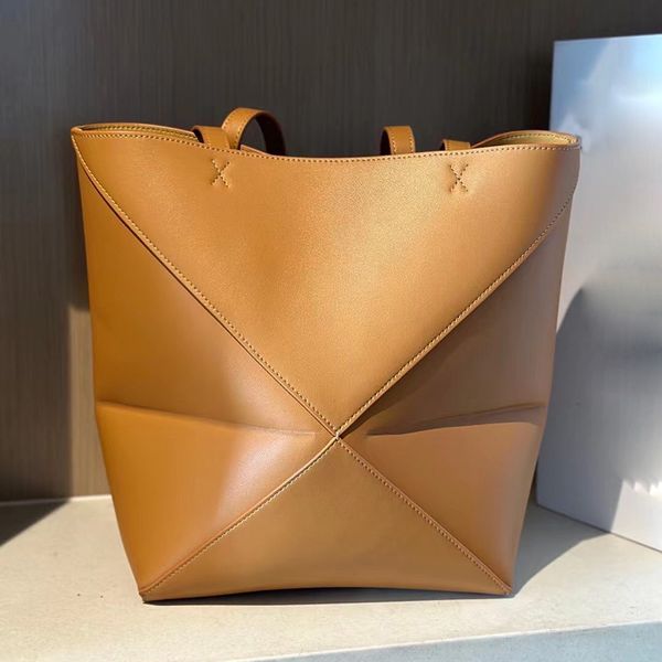 Designer-Handtaschen, glattes Leder, gefaltete Tragetaschen für Damen, Einkaufstasche aus Kalbsleder, Promi-Einkaufstasche, luxuriöse Handtaschen, lässige Geldbörsen, berühmte Handtasche mit Buchstaben-Tragetasche