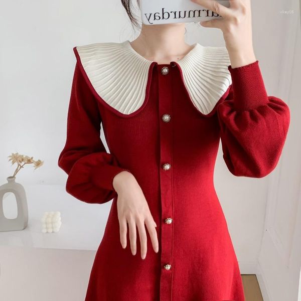 Vestidos casuales 2023 otoño e invierno estilo coreano Chic elegante cuello de muñeca botón de un solo pecho vestido de suéter de punto rojo para mujeres