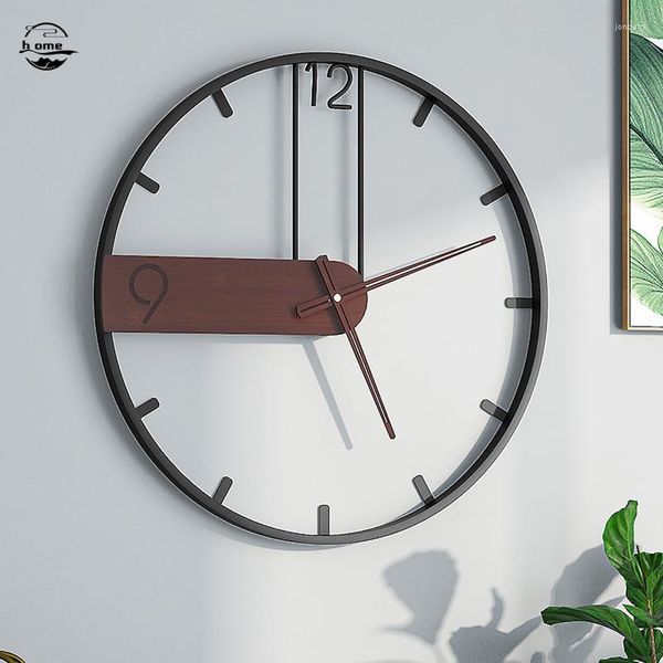Relógios de parede Grande Relógio de madeira de nogueira Espanha Design moderno Metal Silencioso Circular Simples Vintage Casa Decoração de sala de estar
