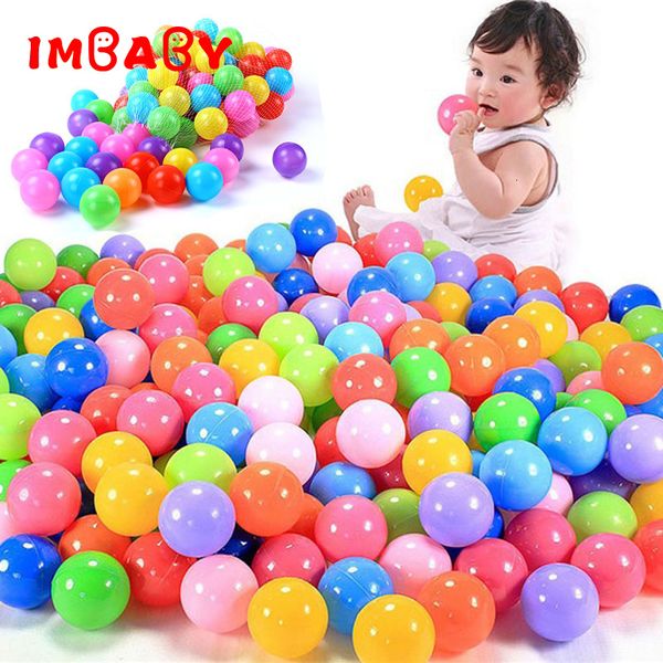 Balões de festa 100200 pçs Bolas de 5,5 cm Bolas de bilhar de plástico macio Bolas de oceano para cercadinho Colorido macio estresse Bolas de malabarismo de ar Brinquedo sensorial para bebês 230803