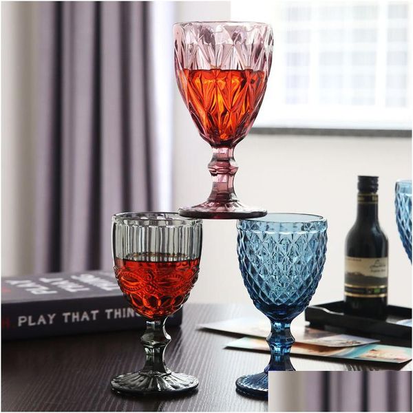 Bicchieri da vino all'ingrosso 240Ml 300Ml 4 colori Lampada in vetro colorato in rilievo in stile europeo Calici spessi Consegna a goccia Cucina da giardino di casa Dhu2H