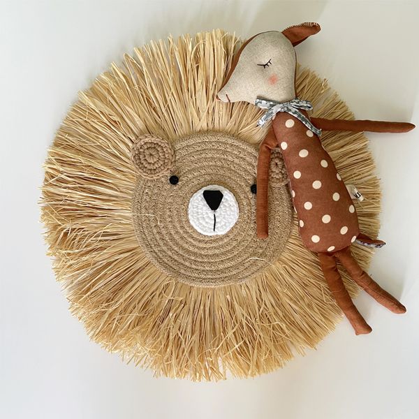 Oggetti decorativi Figurine Animali da appendere alla parete Decor Baby Room Paglia intrecciata a mano Leone Ornamenti Nordic Home Decor per camera da letto Decorazione camera dei bambini 230803