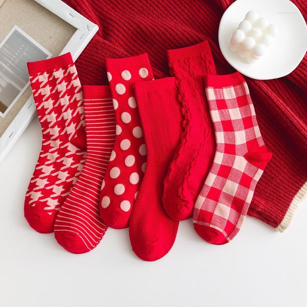 Frauen Socken rote Weihnachts -Mittelröhre für Männer und Paare Jahr Herbst Winter Winter