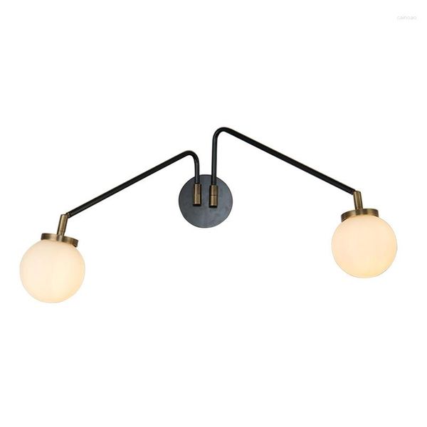 Lampada da parete Comodino moderno per camera da letto Soggiorno Arte Luci creative Decorazione domestica nordica Retroilluminazione a specchio Applique