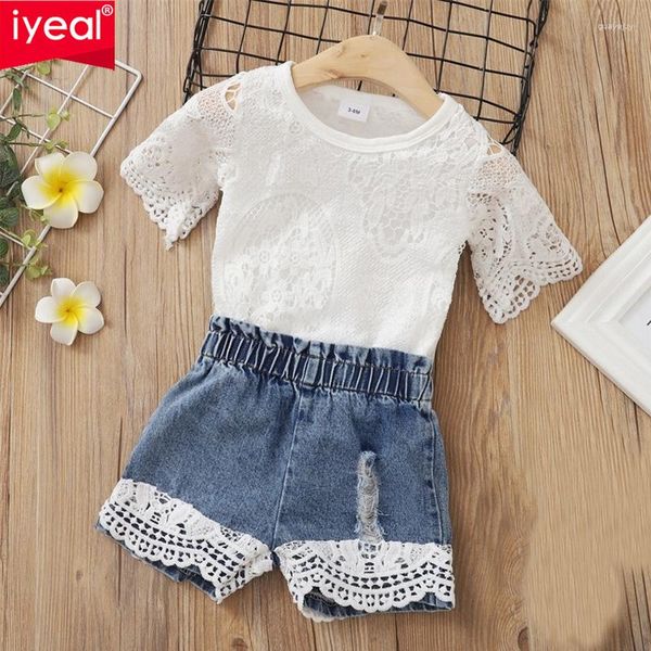 Conjuntos de roupas IYEAL Roupas para bebês meninas Roupas infantis Infantis Macacão de renda Tops Jeans Shorts Conjunto infantil