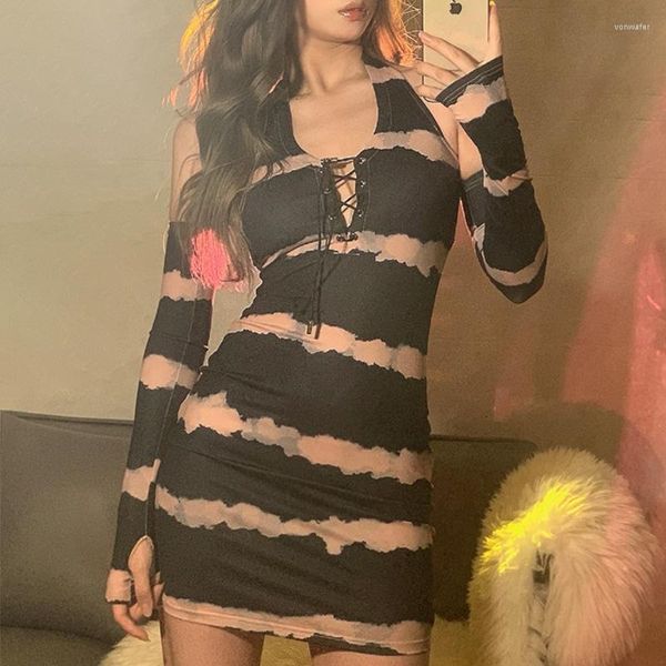 Abiti casual Donna Autunno Coreano Sweety Style Off-spalla Halter U Neck Lace-up Sexy Paneled Mini 2023 Selling Club Streetwear