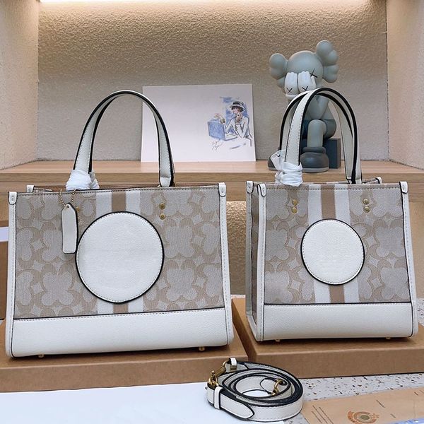 Luxurys Tote Çanta Çanta Tasarımcı Çanta Crossbody Bags Kadın Omuz Çantası Klasik Mektup Alışveriş Çantaları Tasarım Totes bayanlar cüzdan plaj çantası 2 Boyut