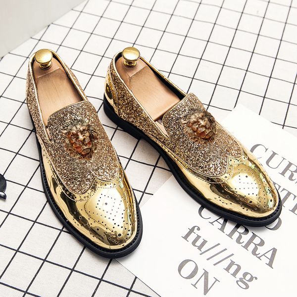 Scarpe casual d'oro alla moda scarpe di moda luminose in pelle piccole in pelle più dimensioni scartine casual pigro slip-on scarpe da sposa A1