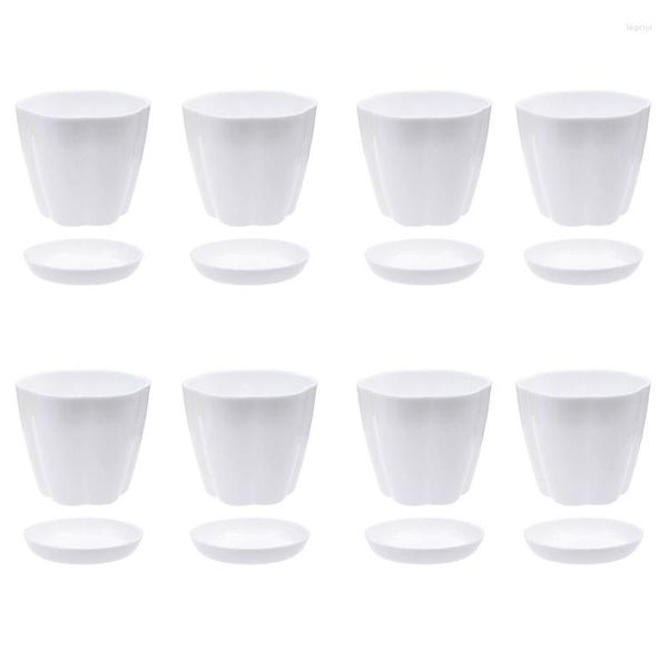 Pacote com 8 vasos de flores de plástico branco de 6,3 polegadas para mudas de mudas de berçário vaso com pires palete