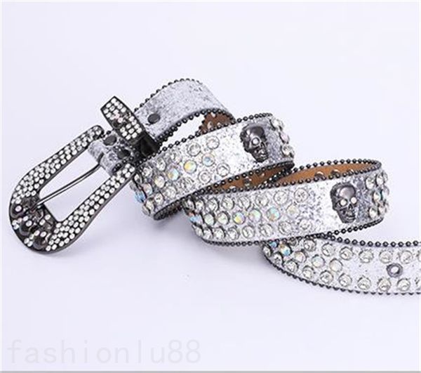 Unisex riemen voor dames ontwerper dames riem schedel diamant punk trendy accessoires delicate cintura vakantie cadeau brede bb luxe riem vrouw populaire C23