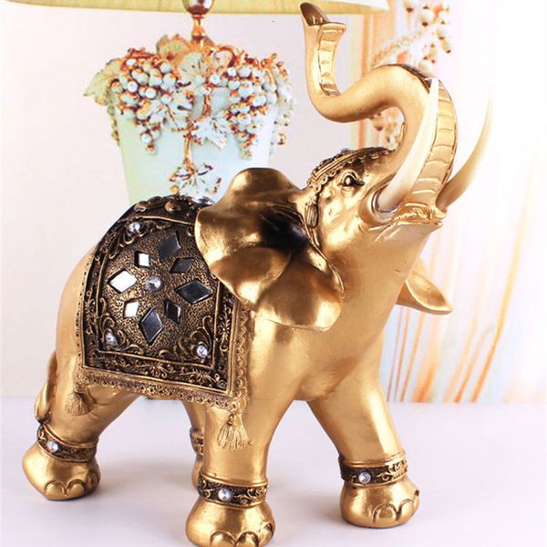 Oggetti decorativi Figurine Resina dorata Statua di elefante Feng Shui Elegante tronco di elefante Scultura Ricchezza fortunata Figurine Artigianato Ornamenti per la decorazione domestica 230804