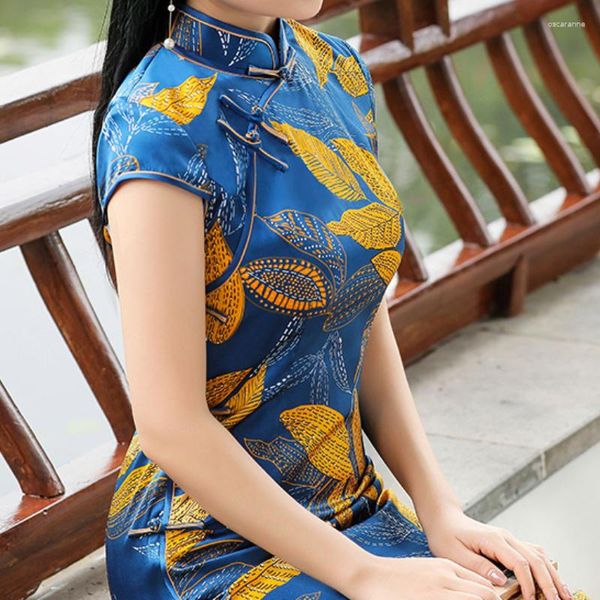 Этническая одежда мандаринской воротник классический cheongsam шелковистый большой размер