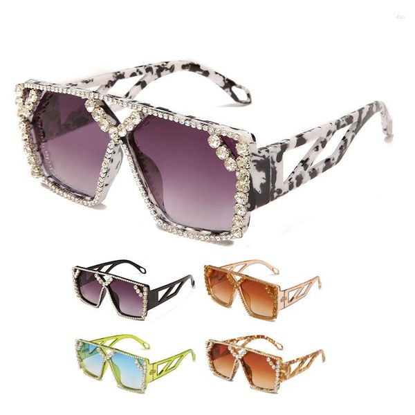 Occhiali da sole all'ingrosso Bling Square Frame Gradiente oversize HD UV400 Diamanti di lusso fatti a mano Occhiali da sole Occhiali da sole per uomo Donna