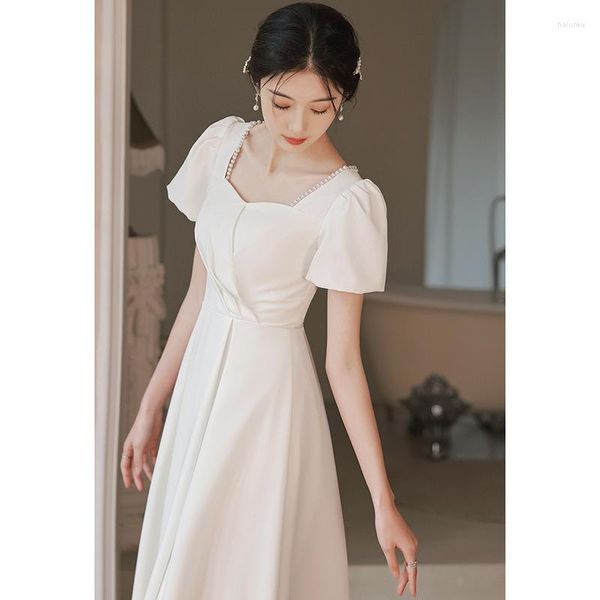 Ethnische Kleidung, weißes Abendkleid, täglicher eleganter mittellanger Cheongsam, französisches Hochzeits-Verlobungskleid, sexy quadratischer Ausschnitt, Party, Bankett, Qipao