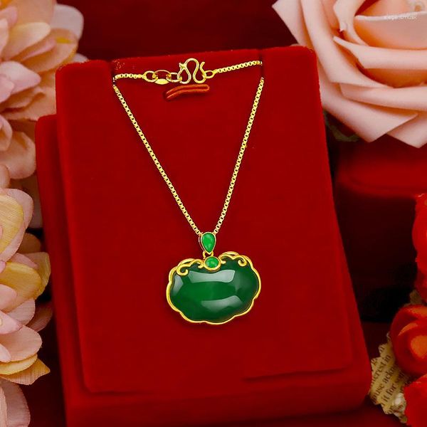 Anhänger Halsketten Natürliche Smaragd Edelstein Jade Gold Halskette Hellgelbe Farbe Schmuck Für Frauen Hochzeit Verlobungsgeschenke