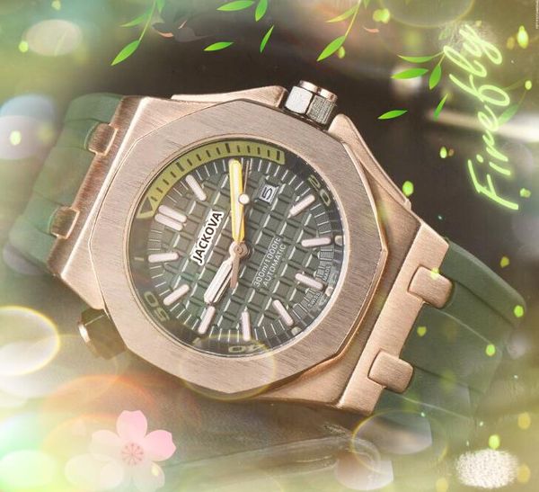 Muitos tipos de estilos Relógios masculinos famosos Cronômetro Movimento de quartzo Relógio de tempo masculino Faixa de borracha de aço inoxidável Data do dia Relógio de pulso legal Montre De Luxe Day Cool
