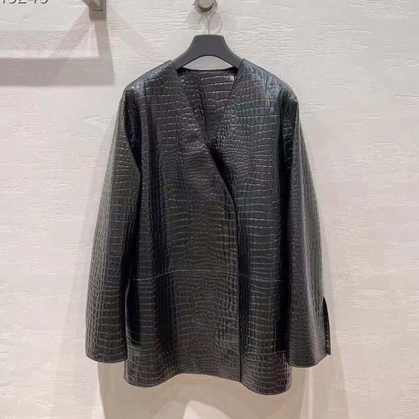 Cappotto nero da donna in pelle da donna, lunghezza regolare, colletto con scollo a V, vera pelle di montone, primavera, autunno, abbigliamento esterno caldo.