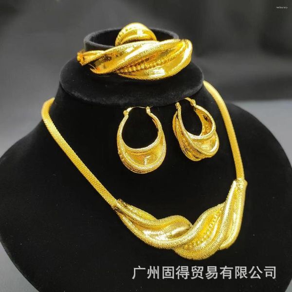 Цепочки Dubai 24K Golduped Bride Set Set Setring Servings Bracelet Ring India Nigeria Dewelry Jewelry