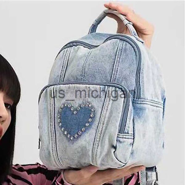 Zaino y2K Zaino in denim di piccole dimensioni con strass impreziosito a forma di cuore Cool Girl Borsa a tracolla Top Handle Handbag 2023 Nuovo design J230806