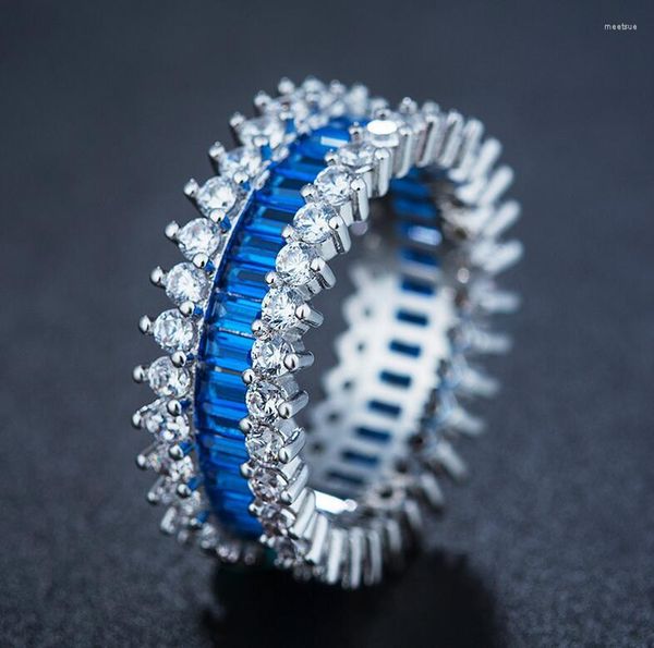 Cluster Rings Tamanho 6/7/8/9/10 Mais vendidos com 93% de desconto Jóias de luxo 10 KT ouro branco cheio de princesa corte azul CZ Zircconia mulheres casamento