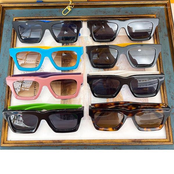 Óculos de sol 2023 Oversized Square Women Vintage Big Frame Mix Color Óculos de Sol Moda Tons Masculinos Gafas De Sol